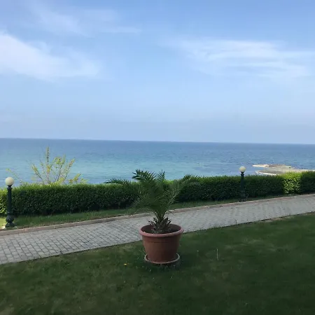 Lozenetz * لوزينيتس